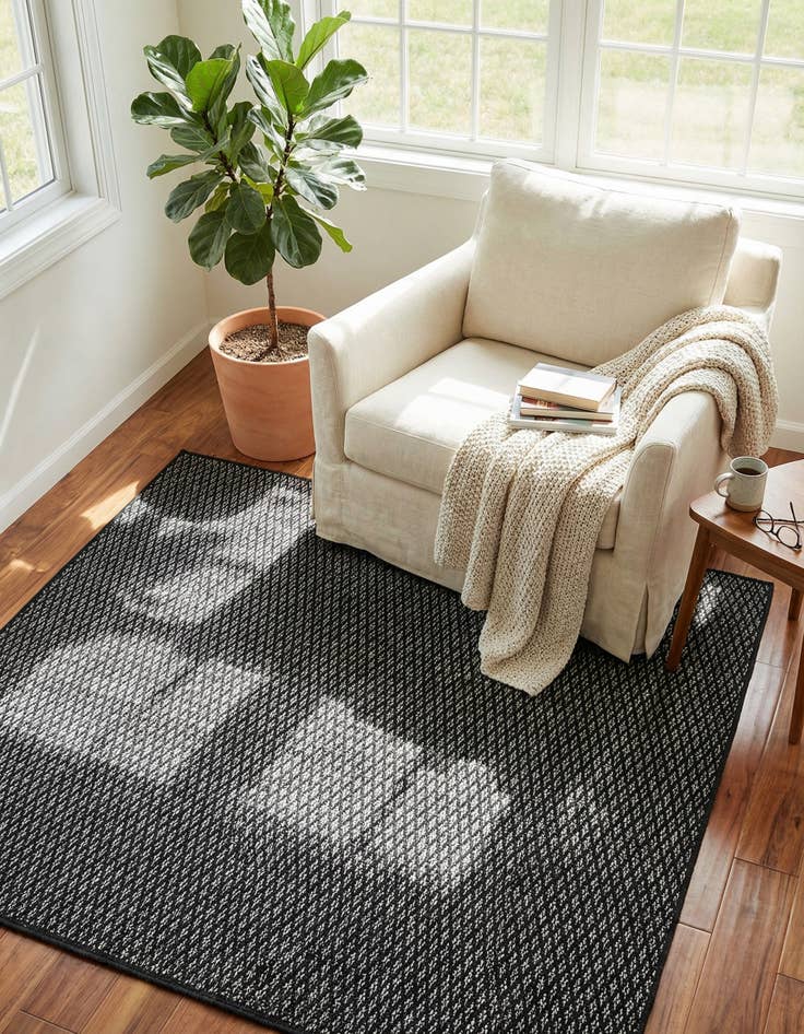 Detail image of  7' 10 x 7' 10  Hand Woven Lattice Wool Square Rug