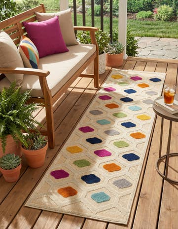 2' x 8' Easy-Clean Aruba Indoor / Outdoor Runner Rug