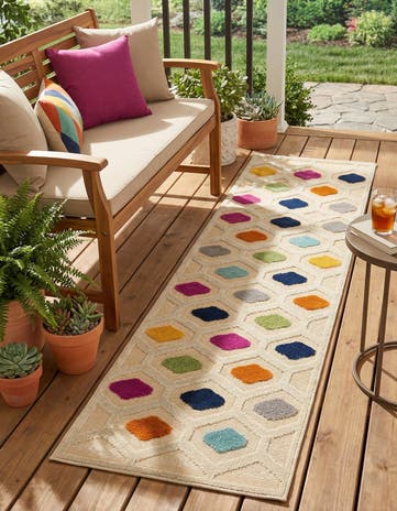 2' x 8' Easy-Clean Aruba Indoor / Outdoor Runner Rug