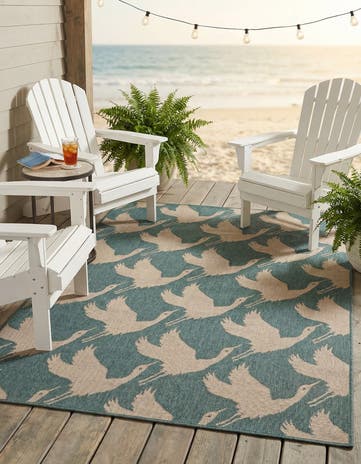 4' x 6' Easy-Clean Coastal Indoor / Outdoor Rug