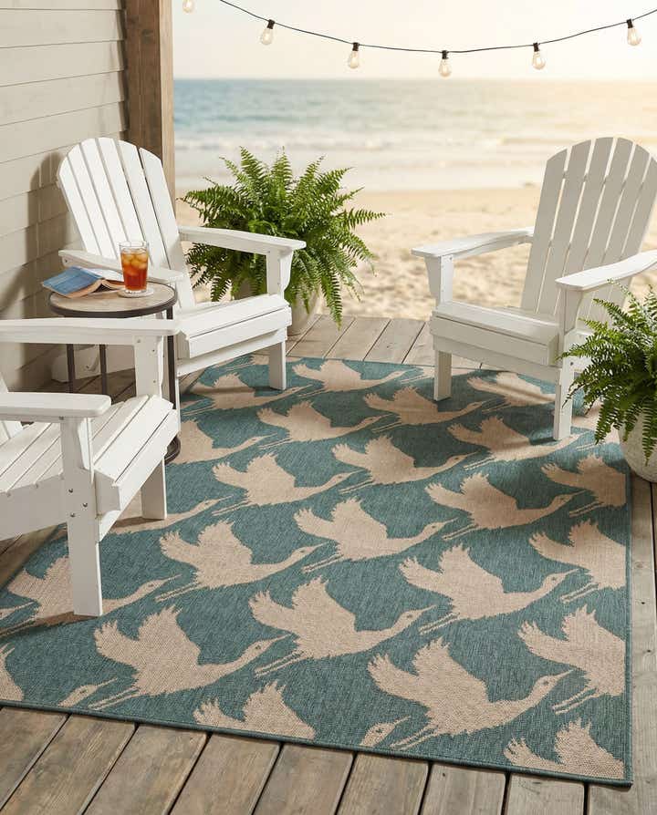 4' x 6' Easy-Clean Coastal Indoor / Outdoor Rug