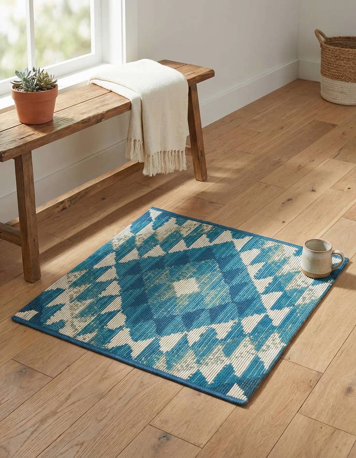 Detail image of 1' 4 x 1' 4  Washable Southwestern Indoor / Outdoor Sample Rug