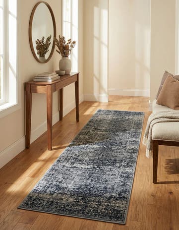 2' 7 x 10' Eliza Runner Rug