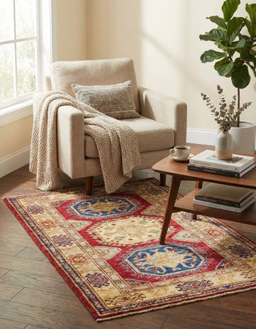 2' 9 x 4' Hand Knotted Kazak Rug