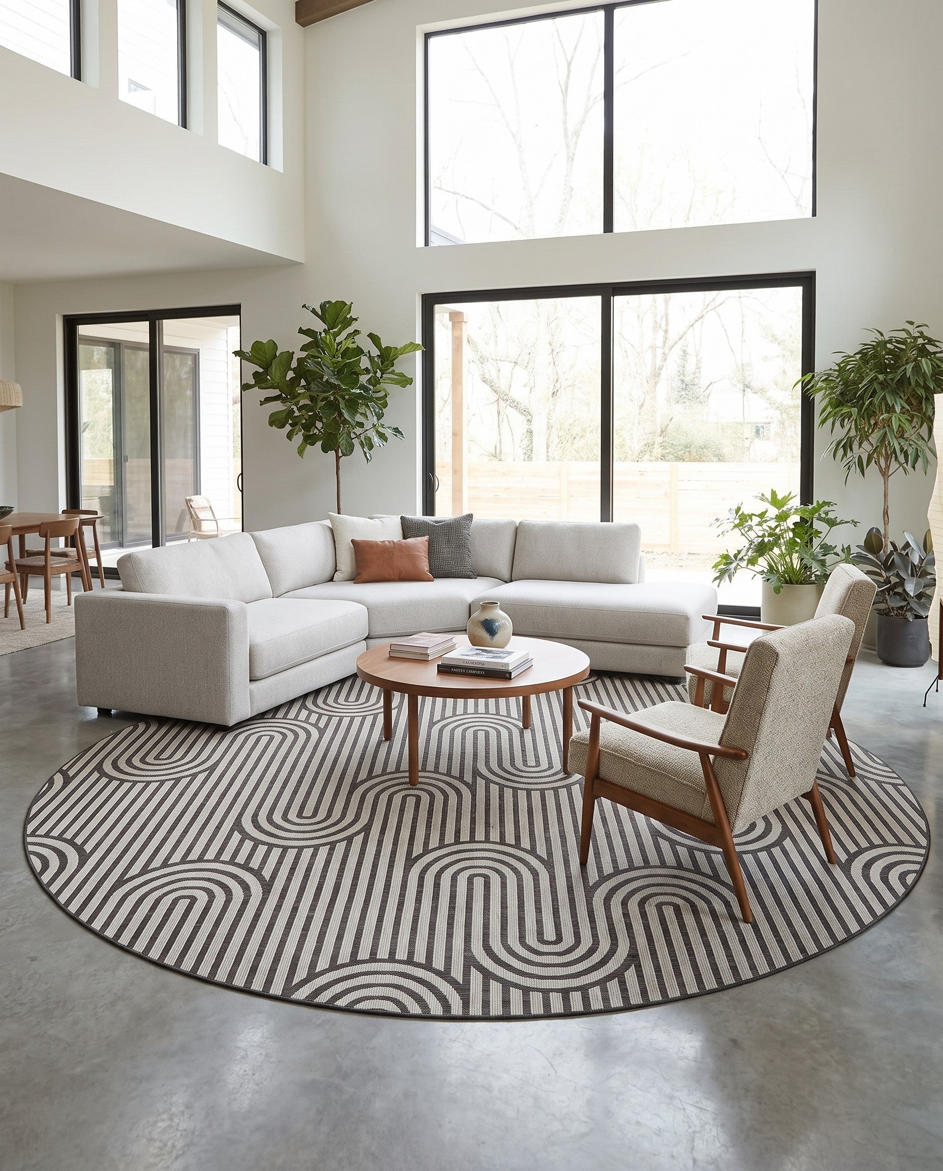 Black and White Easy-Clean Modern Indoor / Outdoor Round Rug