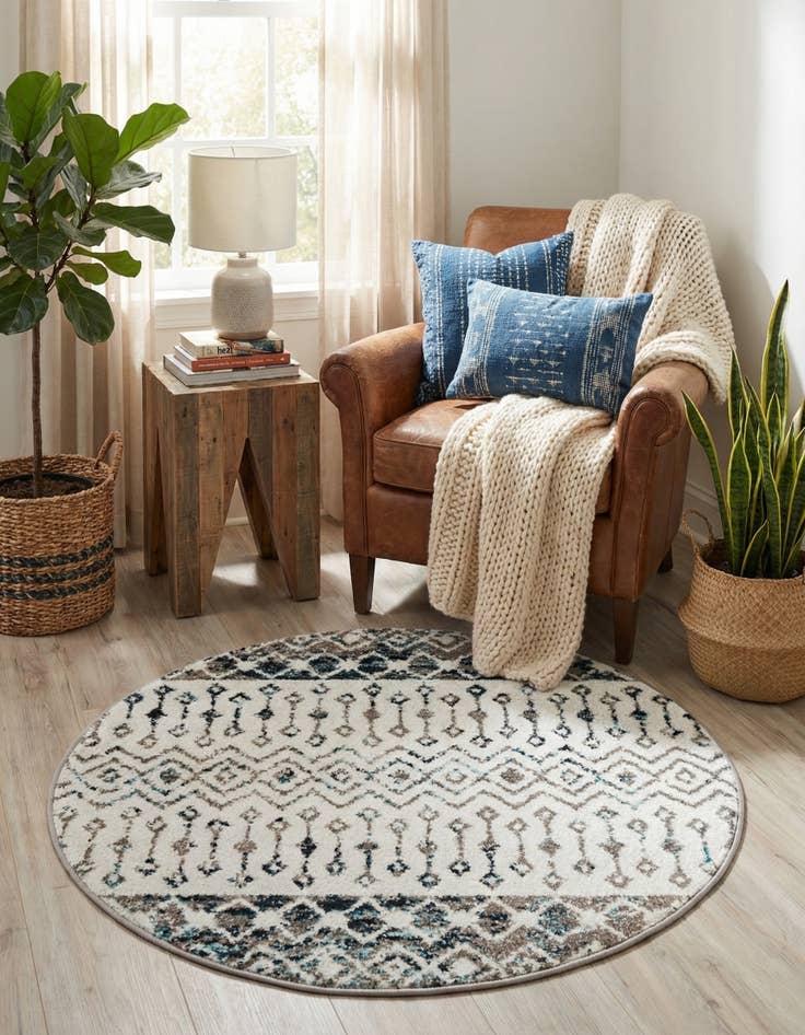 Detail image of  3' x 3' Moroccan Trellis Round Rug