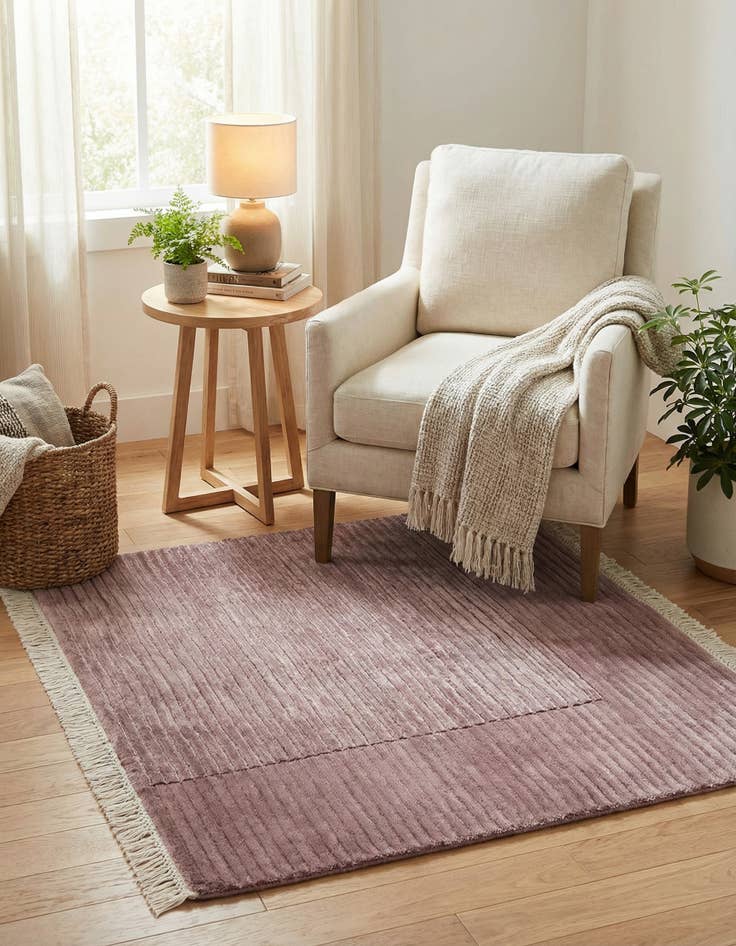 Detail image of 2' 5 x 2' 6  Hand Knotted Darya Wool Square Rug