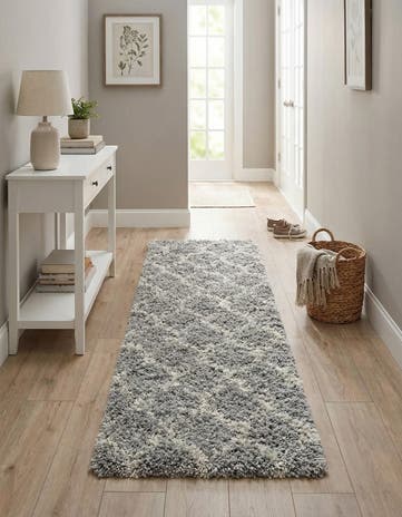 2' x 5' Lattice Shag Runner Rug