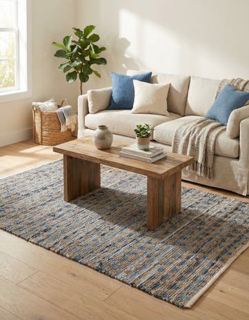 4' 1 x 6' 1 Hand Woven Chindi Jute Rug