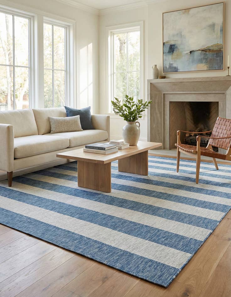 Detail image of 10' 8 x 10' 8 Easy-Clean Ribbon Indoor / Outdoor Square Rug