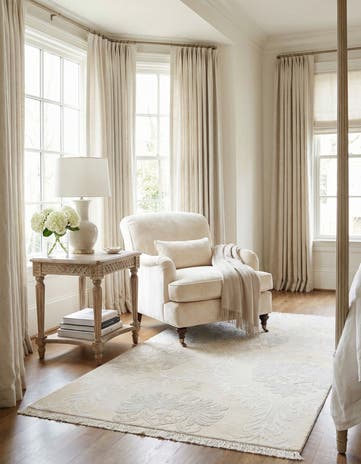 2' 7 x 4' 11 Hand Knotted Darya Wool Rug