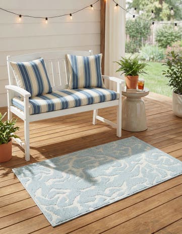 2' x 3' Easy-Clean Sabrina Soto Indoor / Outdoor Rug