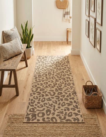 2' 7 x 8' Dunes Runner Rug