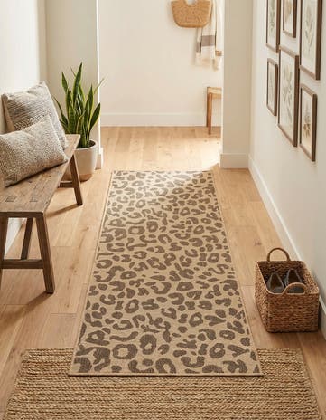 2' 7 x 8' Dunes Runner Rug