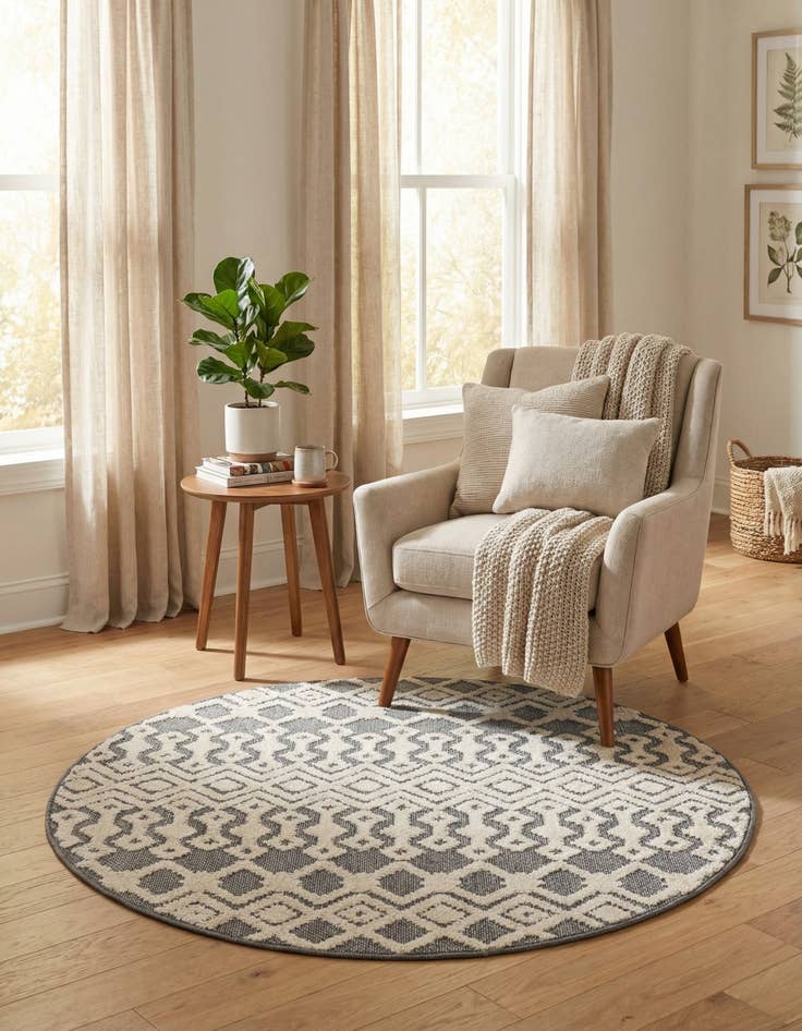 Detail image of 3' 3 x 3' 3 Arlo Round Rug