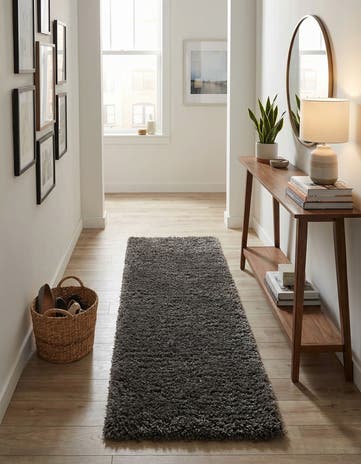 2' x 6' Marilyn Monroe™ Shag Runner Rug