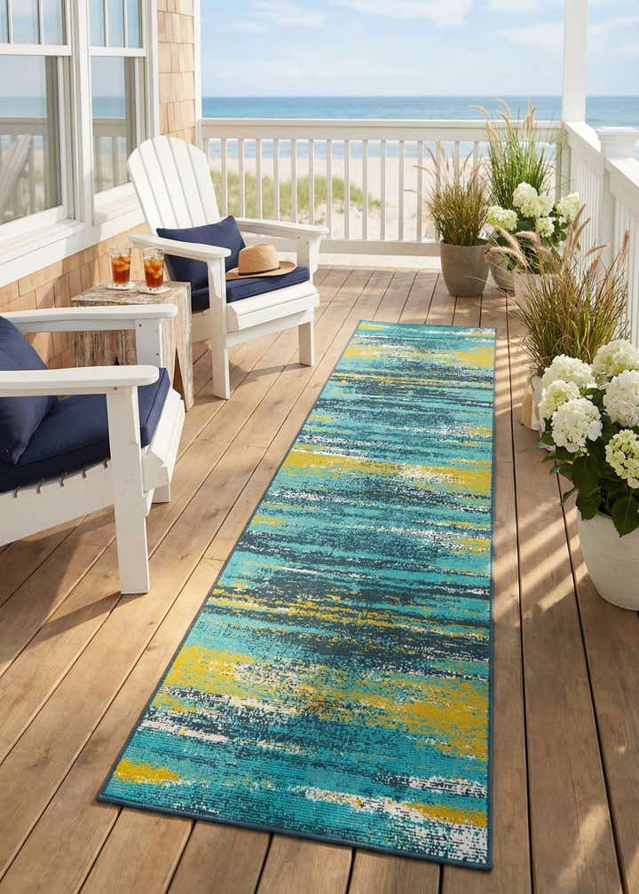 2' 7 x 12' Easy-Clean Coastal Indoor / Outdoor Runner Rug