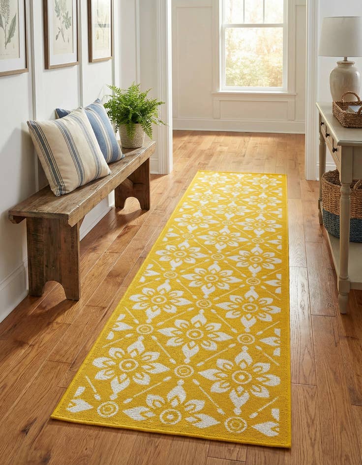 Detail image of 2' x 8'  Washable Trellis Indoor / Outdoor Runner Rug