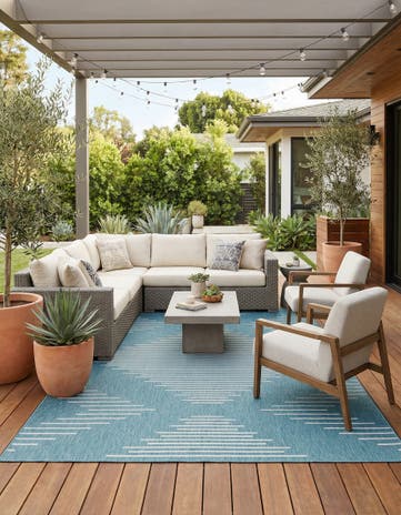 10' x 13' Easy-Clean Modern Indoor / Outdoor Rug