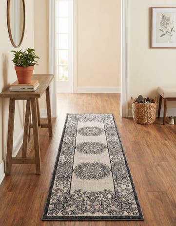 2' x 6' Eco Traditional Runner Rug