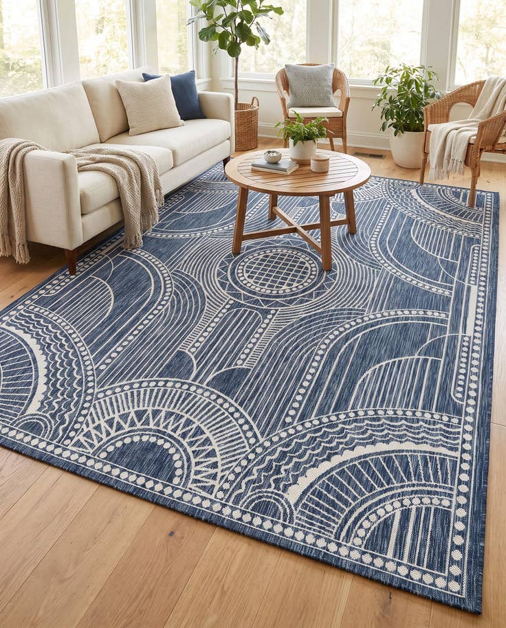 Detail image of 7' 10 x 10' Easy-Clean Traditional Indoor / Outdoor Rug