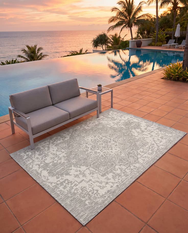 Detail image of 5' 3 x 8' Easy-Clean Jill Zarin Dubai Indoor / Outdoor Rug