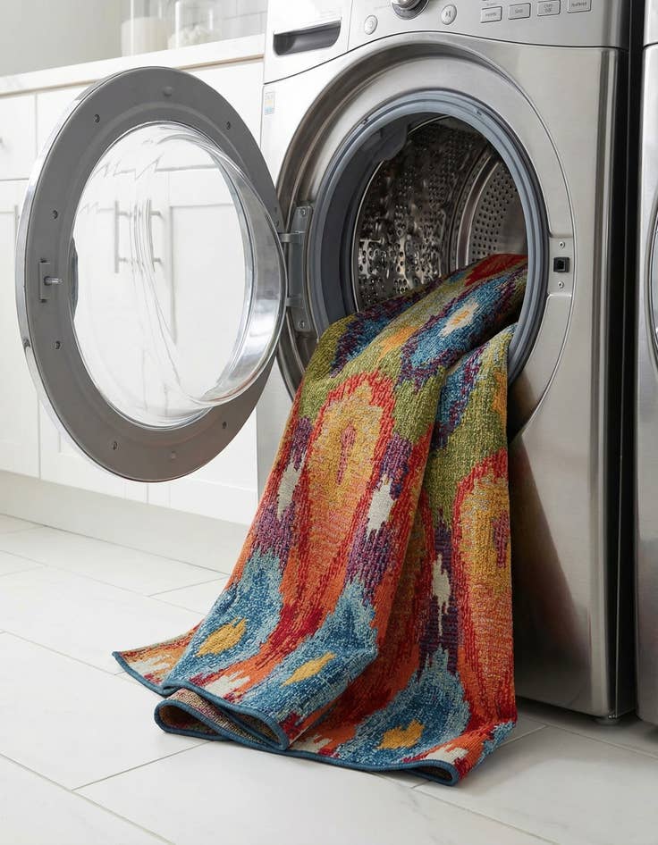 Detail image of 5' 3 x 8'  Washable Modern Indoor / Outdoor Rug