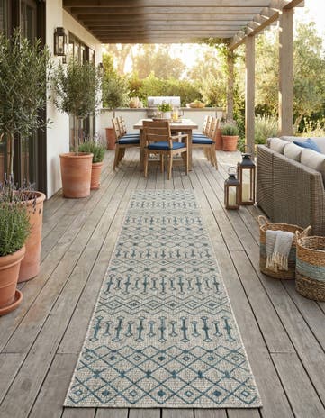 Light Blue Easy-Clean Trellis Indoor / Outdoor Runner Rug