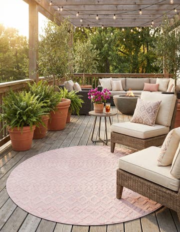 Pink Easy-Clean Trellis Textured Indoor / Outdoor Round Rug