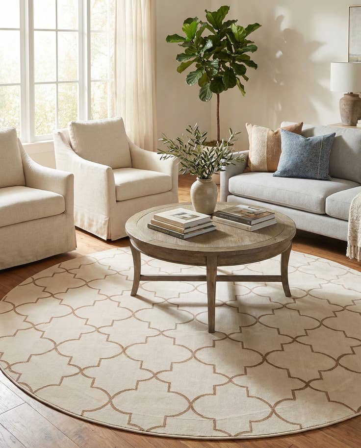 Detail image of Jill Zarin 7' 10 x 7' 10 Uptown Lincoln Center Round Rug
