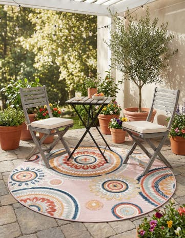 Pink Easy-Clean Botanical Indoor / Outdoor Round Rug