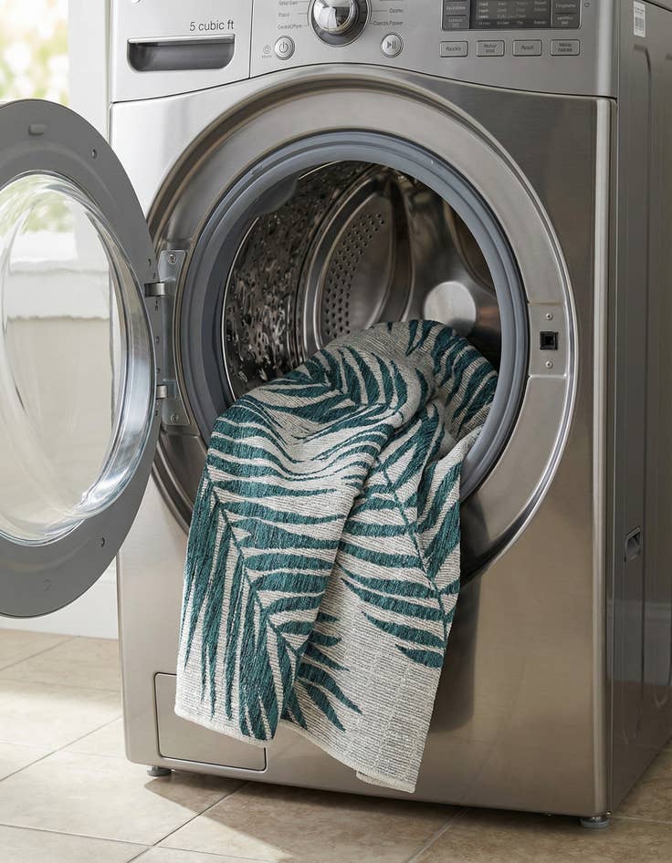 Detail image of 5' 3 x 8'  Washable Botanical Indoor / Outdoor Rug