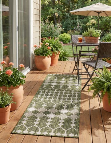 Green Easy-Clean Lattice Indoor / Outdoor Runner Rug