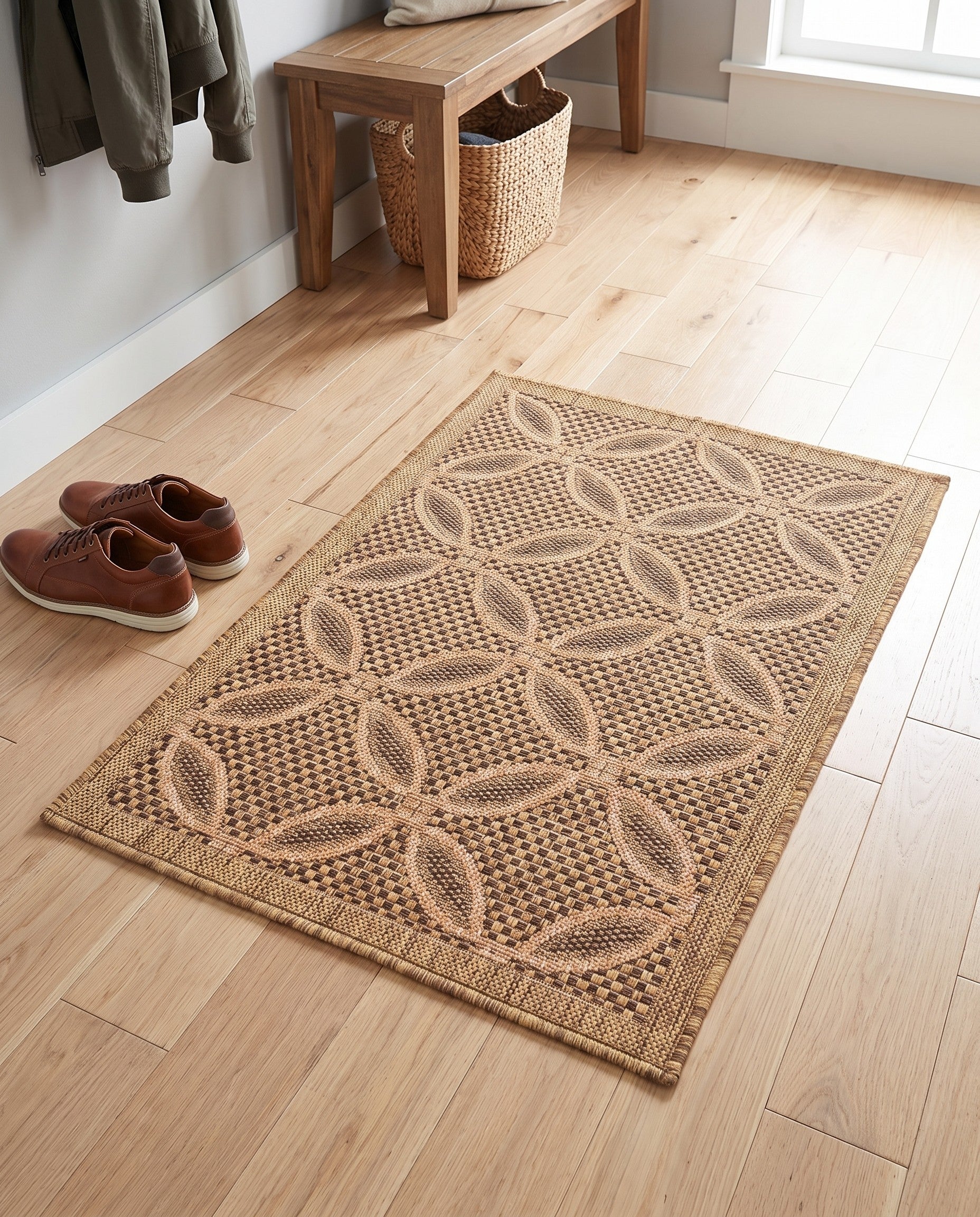 2' 2 x 3' Easy-Clean Trellis Indoor / Outdoor Rug