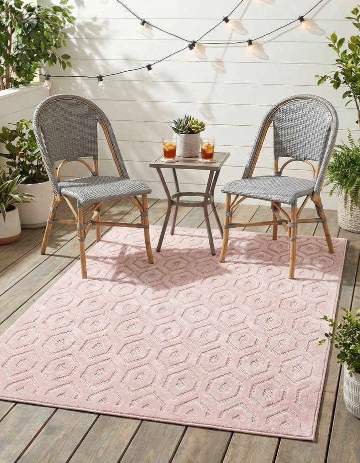 5' 3 x 8' Easy-Clean Trellis Textured Indoor...