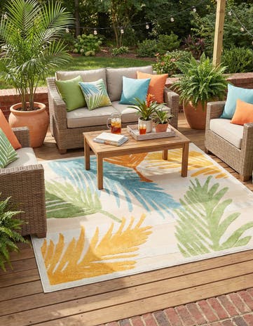 7' 10 x 7' 10 Easy-Clean Aruba Indoor / Outdoor Square Rug