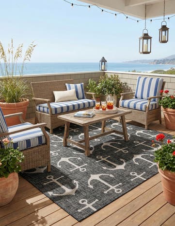 7' 10 x 7' 10 Easy-Clean Coastal Indoor / Outdoor Square Rug