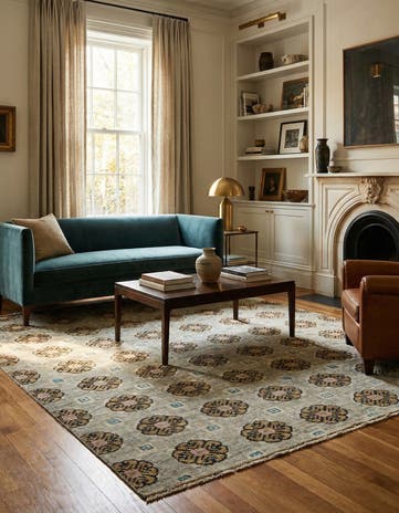 5' 7 x 8' 5 Hand Knotted Darya Wool Rug
