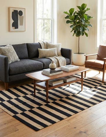 4' 1 x 6' Hand Woven Kilim Modern Wool Rug