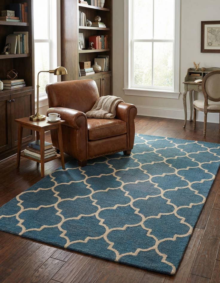 Detail image of 5' 1 x 8' Luna Wool Rug