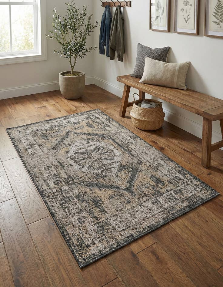 Detail image of  3' x 5' 3  Washable Traditional Indoor / Outdoor Rug