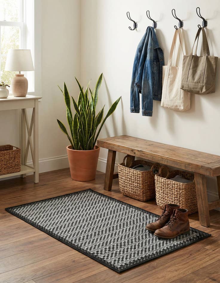 Detail image of 2' 2 x 3'  Washable Border Indoor / Outdoor Rug