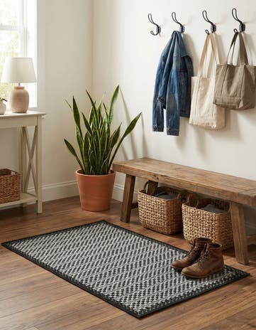 2' 2 x 3' Easy-Clean Border Indoor / Outdoor Rug