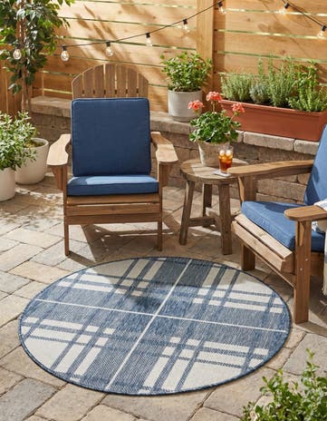 3' x 3' Easy-Clean Checkered Indoor / Outdoor Round Rug