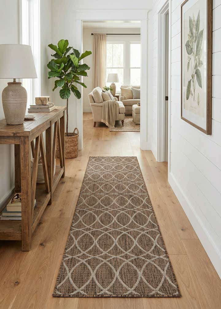 2' x 8' Easy-Clean Trellis Indoor / Outdoor Runner Rug