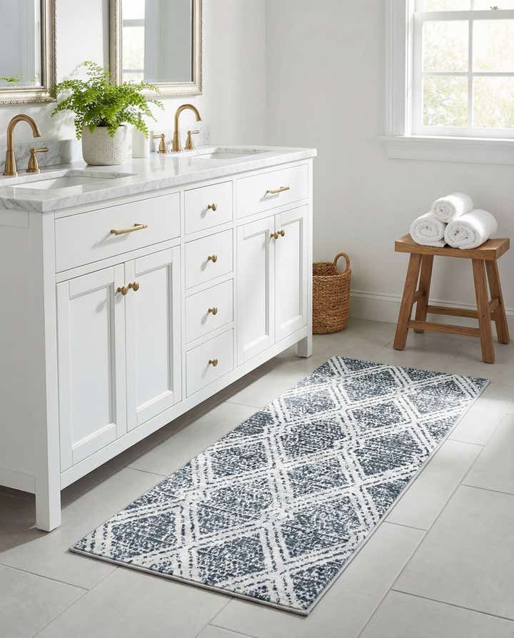 2' x 4' Kamala Washable Runner Rug