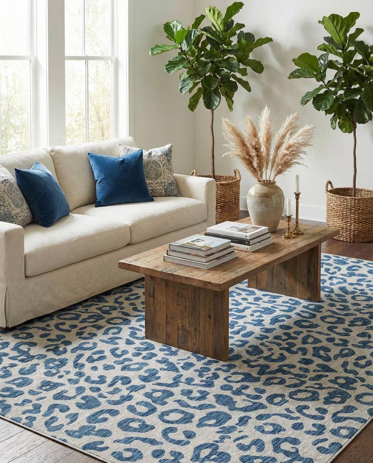 Detail image of 10' x 13' Easy-Clean Safari Indoor / Outdoor Rug