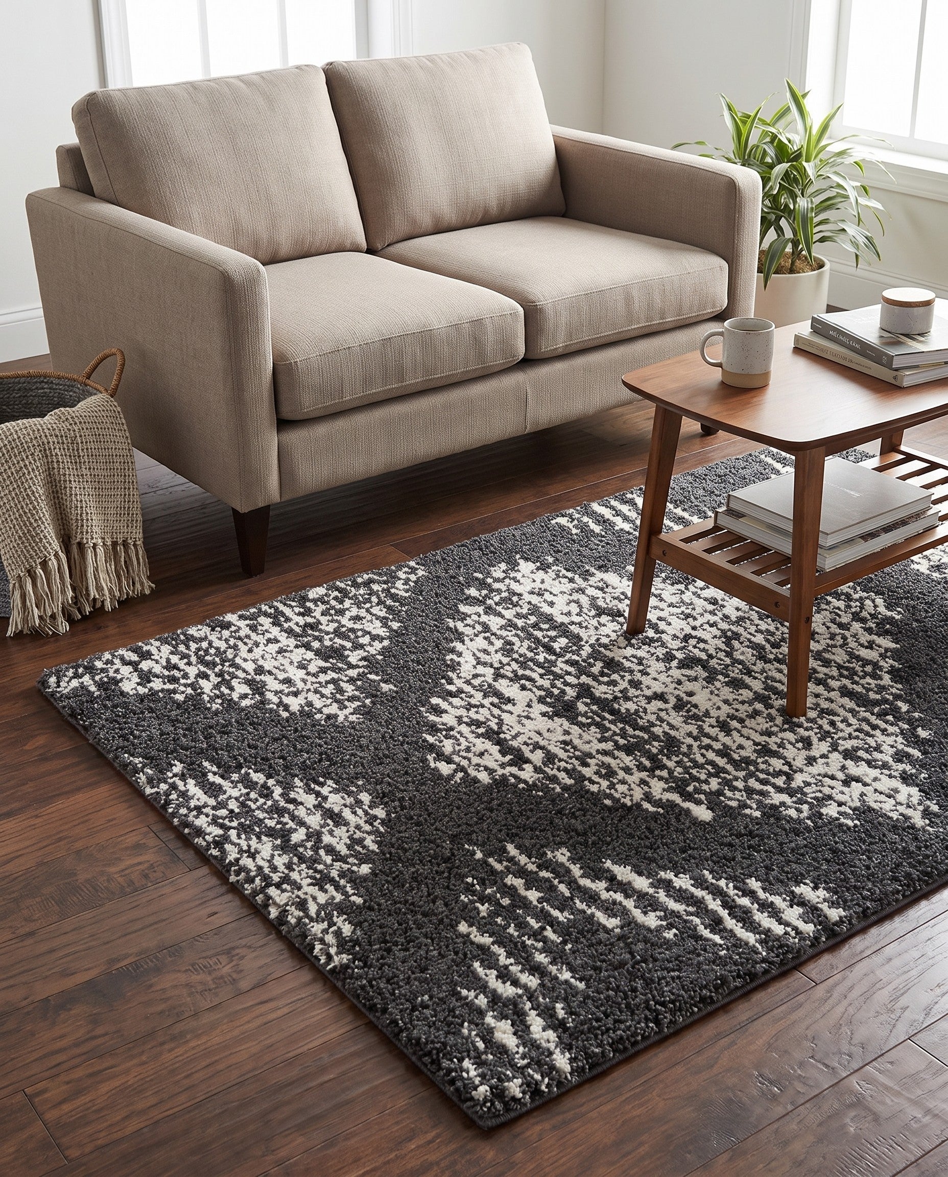 3' 3 x 5' 3 Serenity Shag Rug