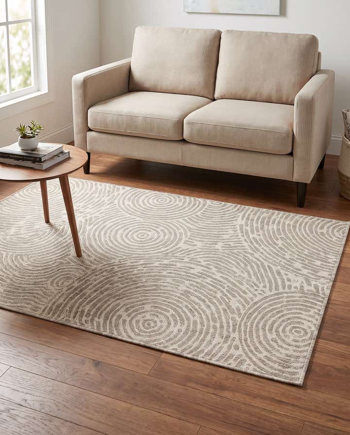 4' x 6' Easy-Clean Modern Indoor / Outdoor Rug
