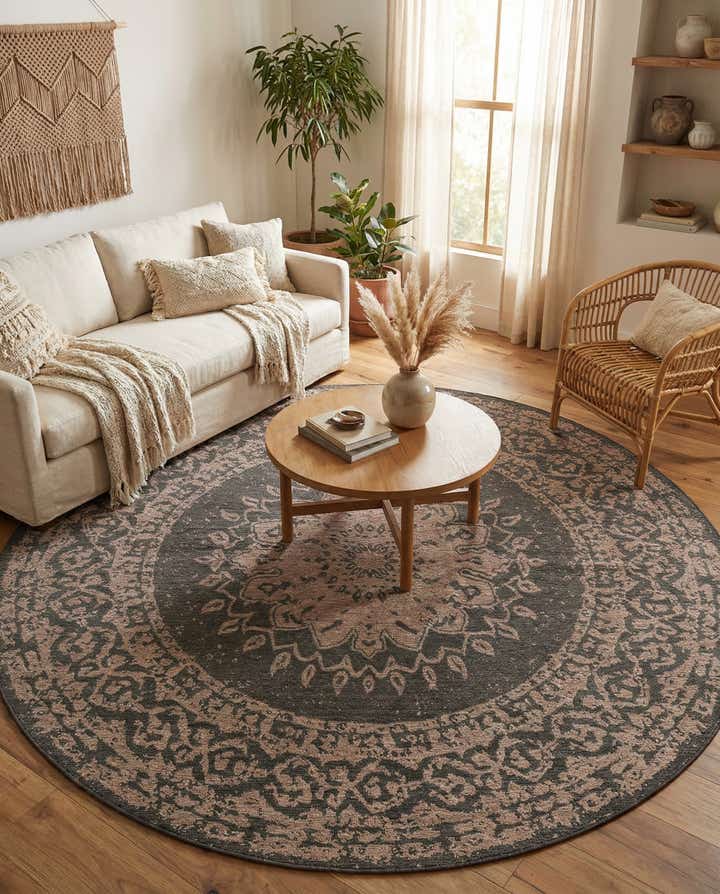10' x 10' Easy-Clean Traditional Indoor / Outdoor Round Rug